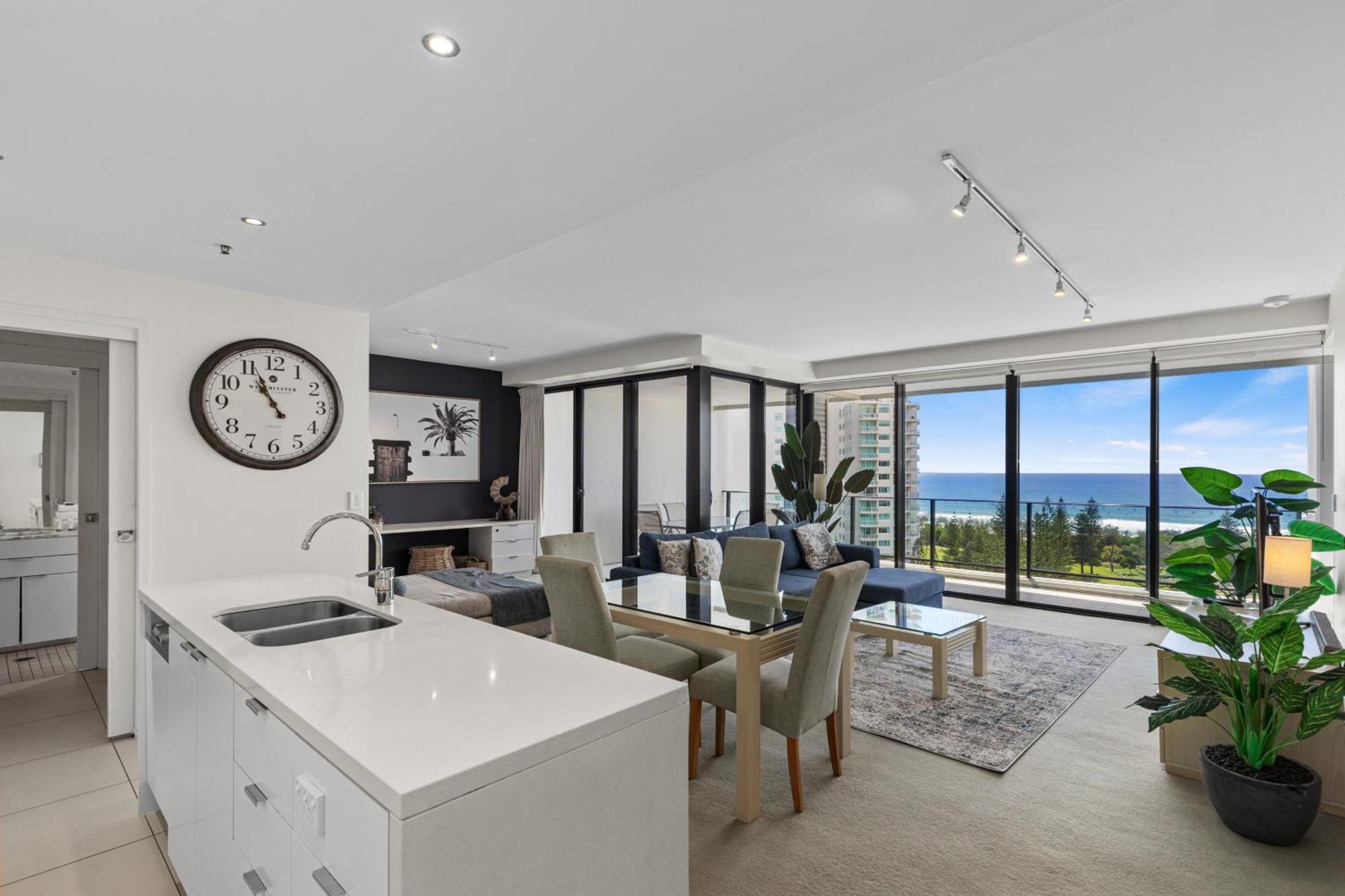 Ultra Broadbeach Gold Coast Camera foto