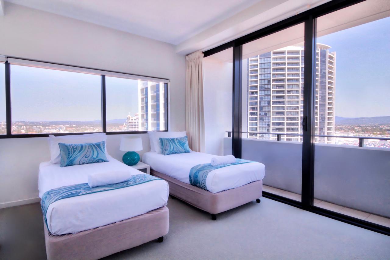 Ultra Broadbeach Gold Coast Esterno foto